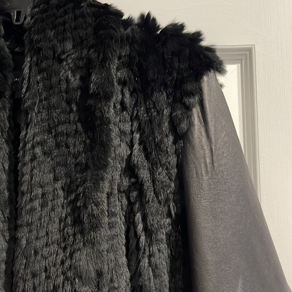 MACKAGE Black Fur/Leather jacket Size Small - Picture 3 of 6